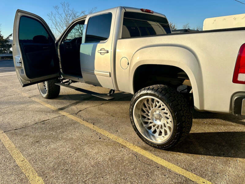 Load image into Gallery viewer, Body Armor 4X4 GM-4500 BOS E-Power Side Steps
