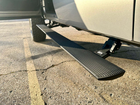 Body Armor 4X4 GM-4500 BOS E-Power Side Steps