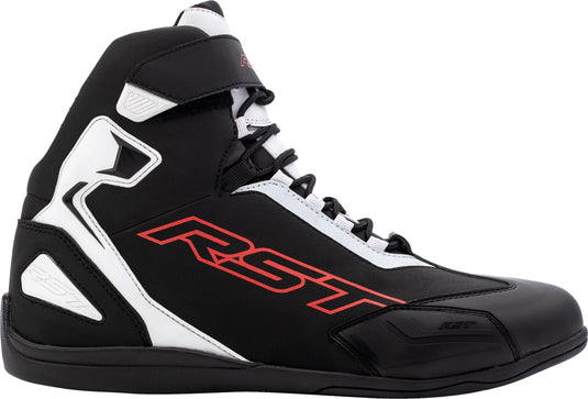 Black/White/Red