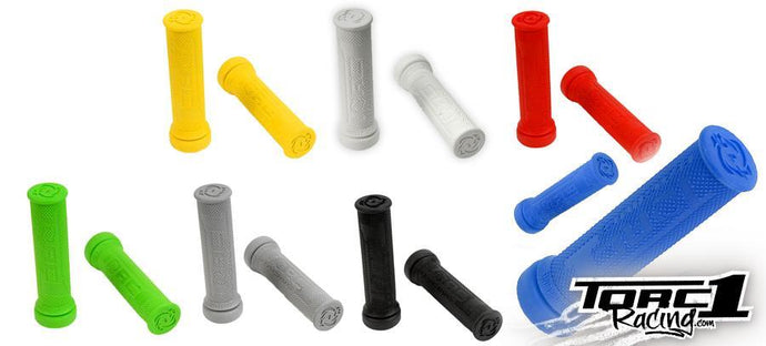 Torc1 Racing 4500-0400 Hot Lap ATV Grips - Red