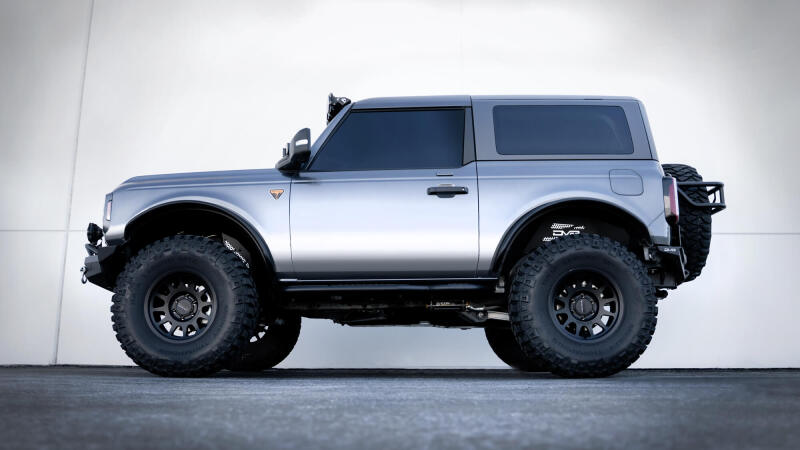 Load image into Gallery viewer, Dv8 Offroad SRBR-05 DVE Rock Slider Steps
