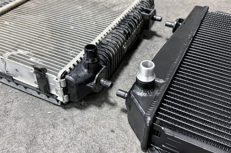 Load image into Gallery viewer, Csf 8321 CSF Radiators - Aluminum
