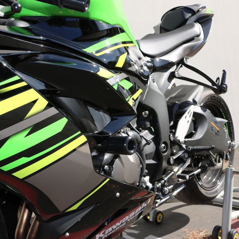 Load image into Gallery viewer, Shogun Motorsports 750-4459 Frame Slider - Black
