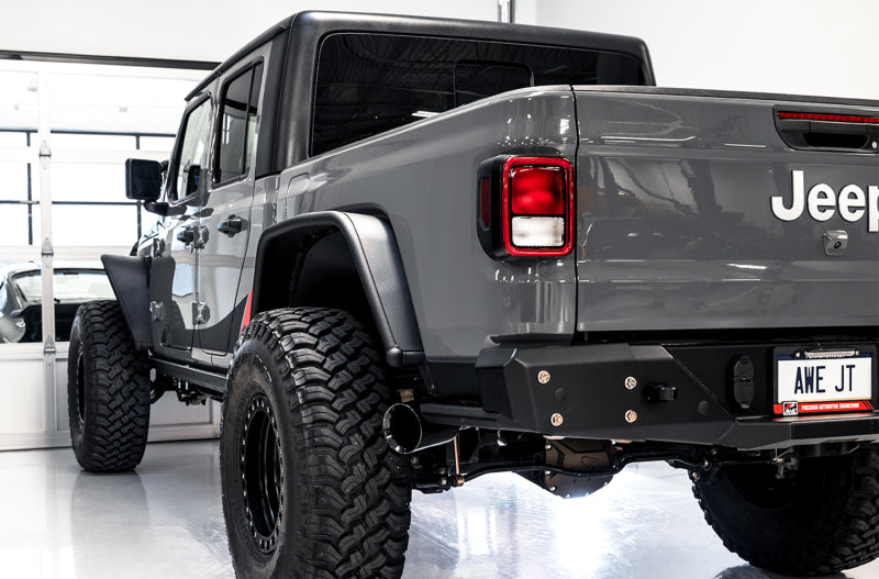 Load image into Gallery viewer, Awe Tuning 3015-33101 AWE Tread Edition Exhaust
