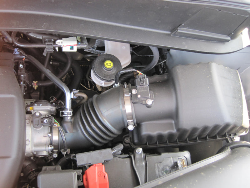 Load image into Gallery viewer, K&amp;N Engineering 33-2309 KN Drop in Air Filters
