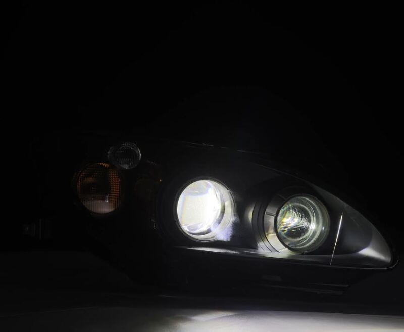 Load image into Gallery viewer, Alpharex 880271 ARX LUXX Headlights
