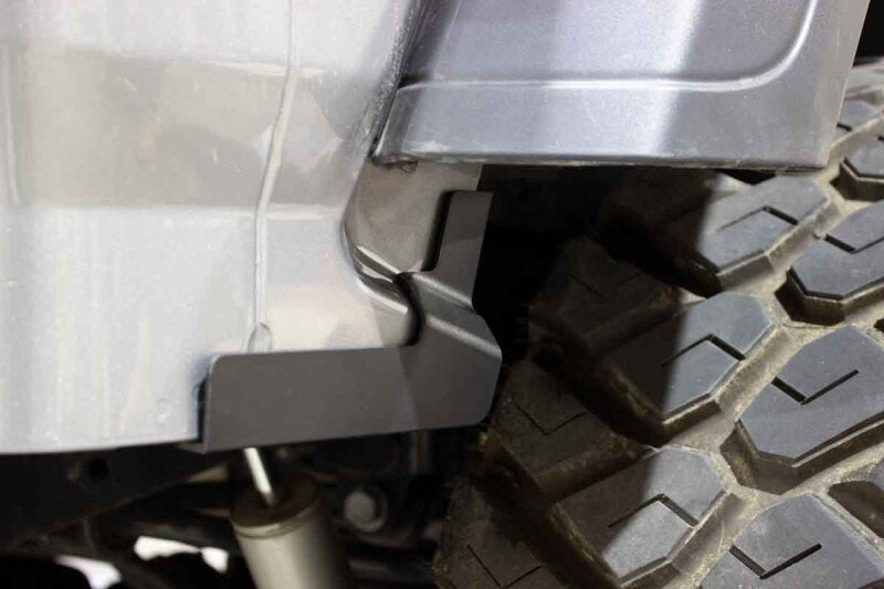 Load image into Gallery viewer, Fishbone Offroad FB13138 FBO Rocker Guard
