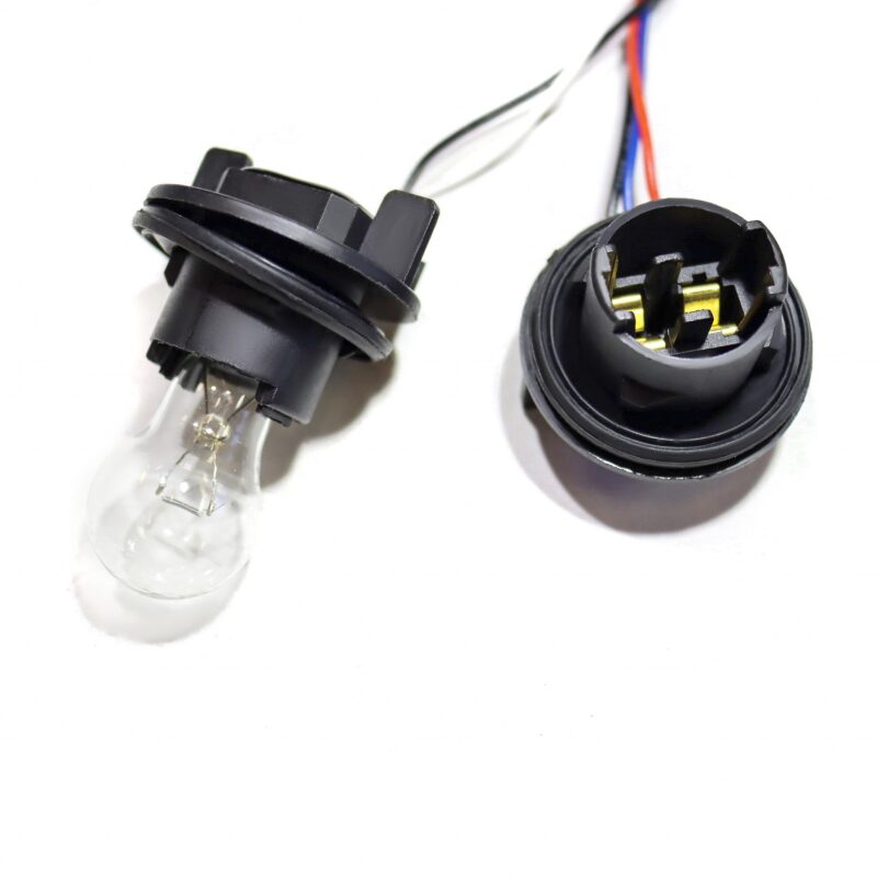 Load image into Gallery viewer, Alpharex 652200 ARX Tail Light Converters
