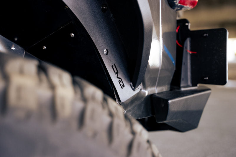 Load image into Gallery viewer, Dv8 Offroad FDJL-07 DVE Fenders

