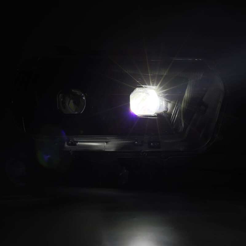 Load image into Gallery viewer, Alpharex 880757 ARX LUXX Headlights
