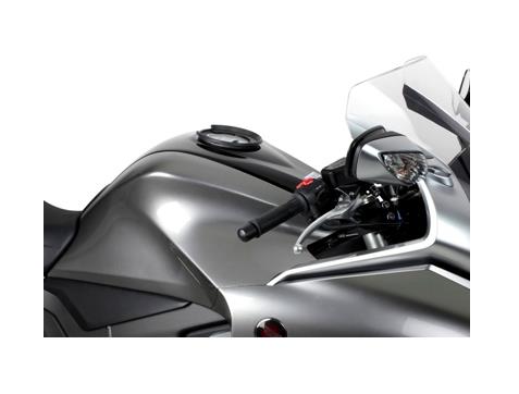 Givi BF08 Tanklock Compatibility Flange