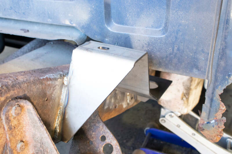 Load image into Gallery viewer, Rustbuster RB7306L RBR Cab Mount
