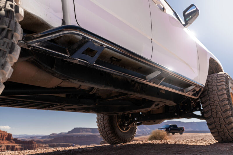 Load image into Gallery viewer, N-Fab TSG15CC-TX NFB Trail Slider Steps
