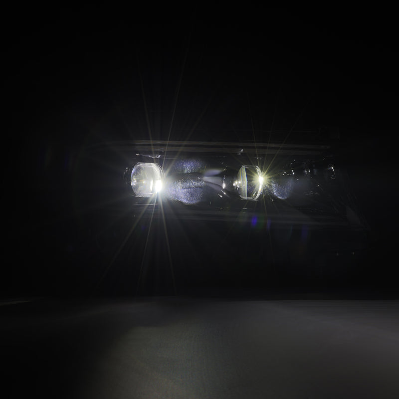 Load image into Gallery viewer, Alpharex 880579 ARX LUXX Headlights
