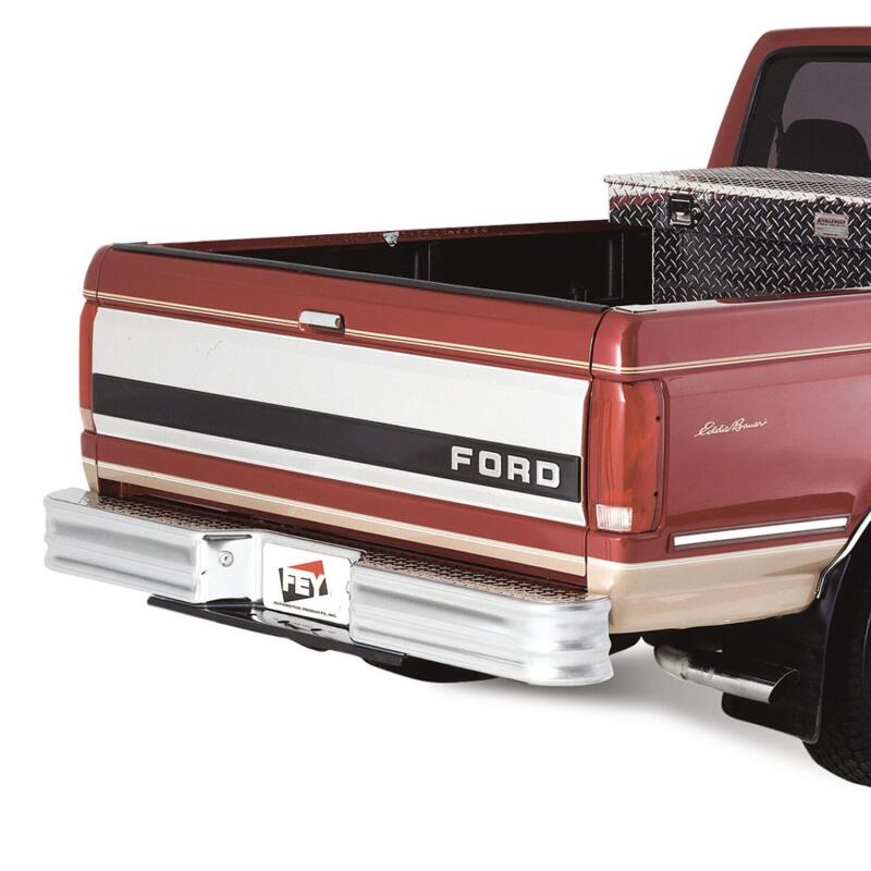 Load image into Gallery viewer, Westin 21000 WES Fey Diamondstep Bumpers
