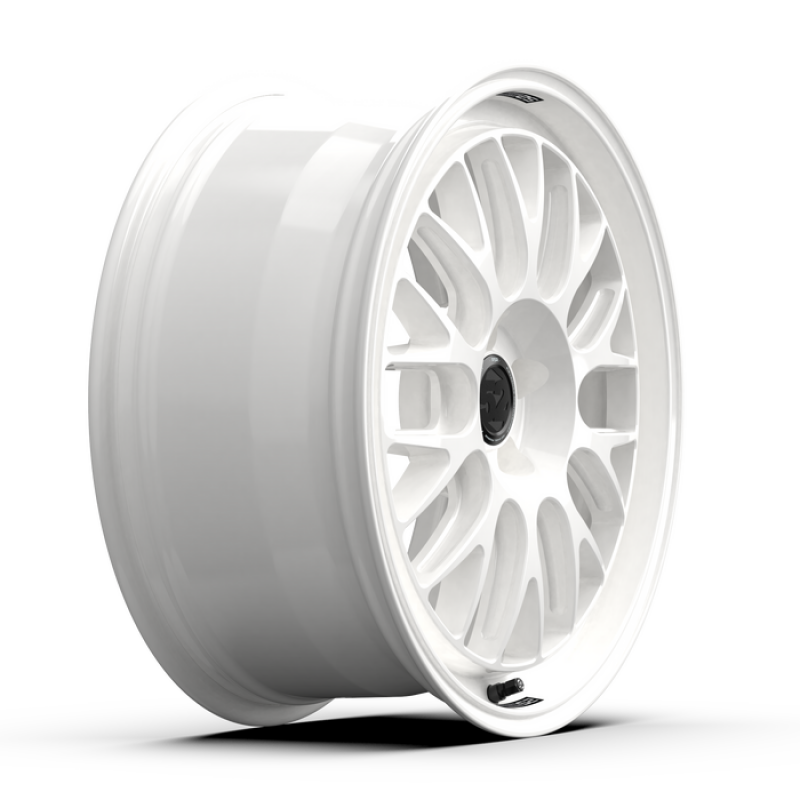 Load image into Gallery viewer, Fifteen52 RSHRW-99554+38-2 FFT Holeshot RSR Wheels
