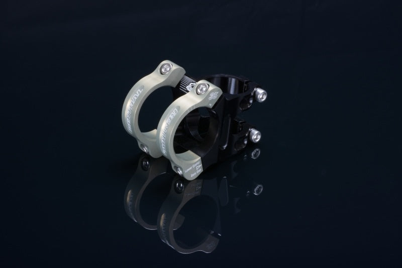 Load image into Gallery viewer, Renthal STM118-BKAG REN Clamps
