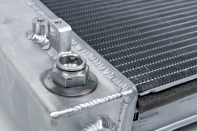 Load image into Gallery viewer, Csf 7223 CSF Radiators - Aluminum
