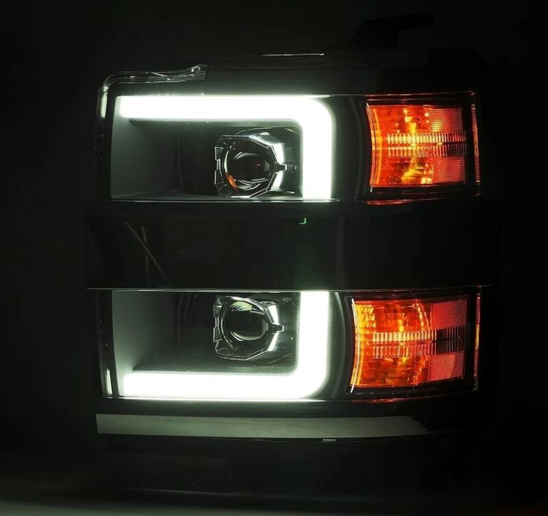 Load image into Gallery viewer, Alpharex 880098 ARX LUXX Headlights

