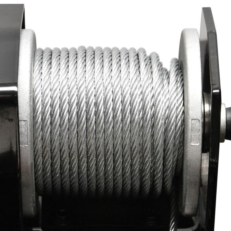 Load image into Gallery viewer, Superwinch 1120210 SUW LT Series Winches
