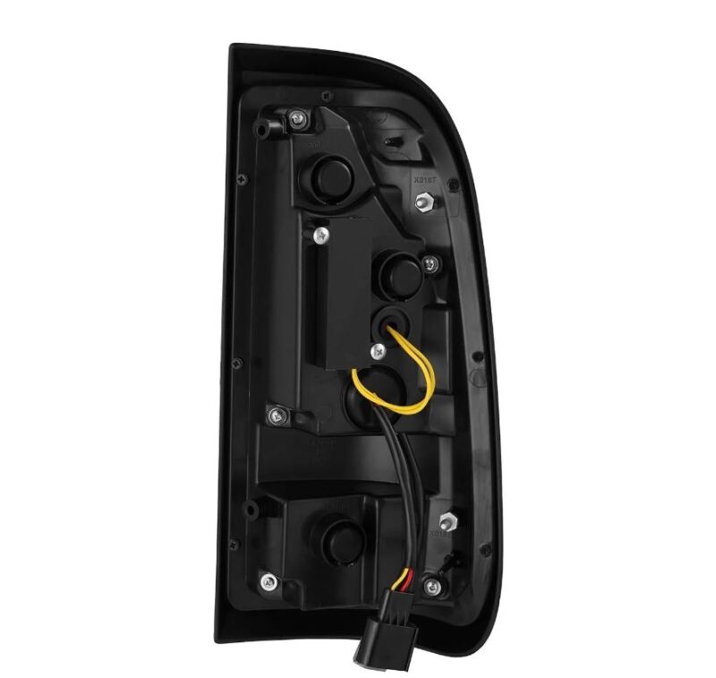 Load image into Gallery viewer, Alpharex 658002 ARX LUXX Tail Lights
