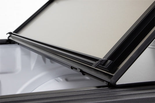Access B1010059 ACC LOMAX Tri-Fold Cover