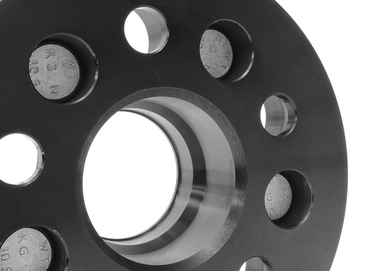 Load image into Gallery viewer, Perrin Performance PSP-WHL-031BK PA Wheel Spacers
