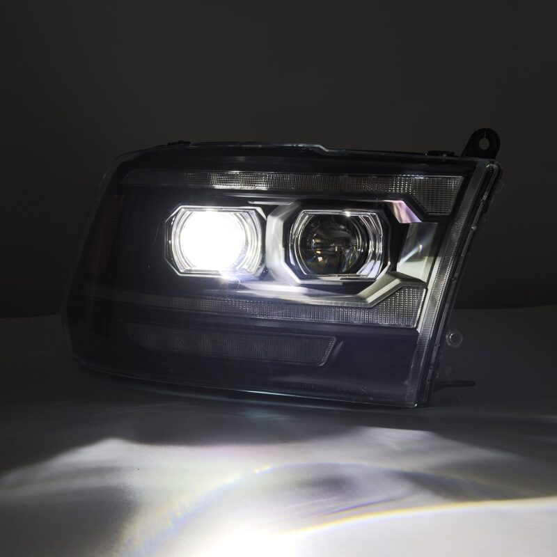 Load image into Gallery viewer, Alpharex 880558 ARX LUXX Headlights
