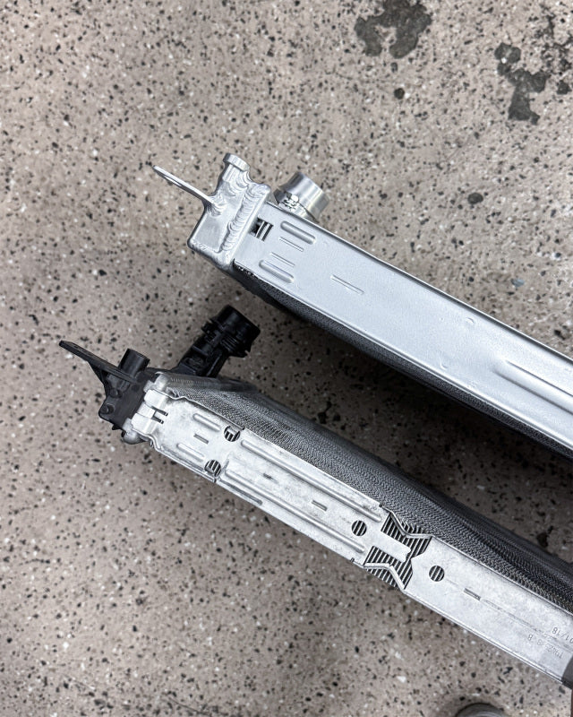 Load image into Gallery viewer, Csf 7089 CSF Radiators - Aluminum
