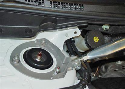 Whiteline KSB638 WL Strut Bars - Front
