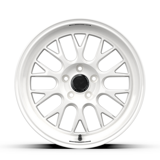 Fifteen52 RSHRW-89554+38 FFT Holeshot RSR Wheels