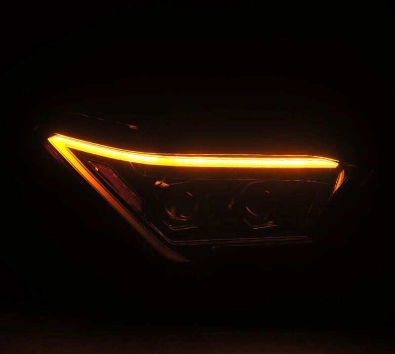 Load image into Gallery viewer, Alpharex 880328 ARX LUXX Headlights
