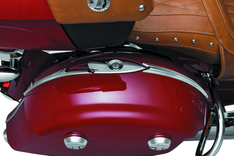 Load image into Gallery viewer, Kuryakyn 5670 KUR Saddlebags B
