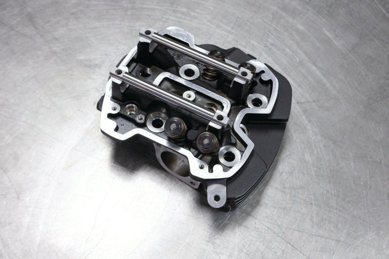 Load image into Gallery viewer, S&amp;S Cycle 900-1090 SSC Rocker Arms
