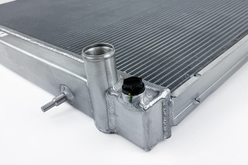 Load image into Gallery viewer, Csf 7231 CSF Radiators - Aluminum
