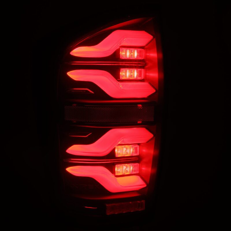 Load image into Gallery viewer, Alpharex 680090 ARX LUXX Tail Lights
