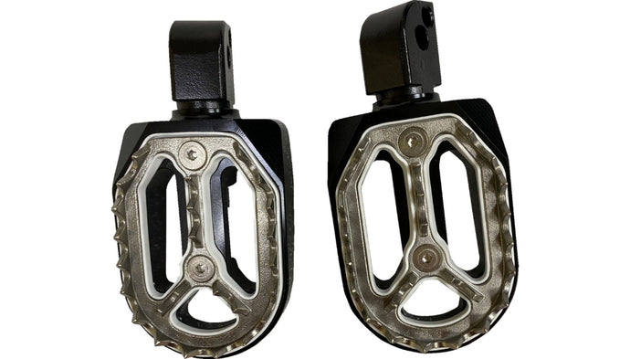 Drag Specialties 1620-2483 Qualifier Footpegs - Passenger