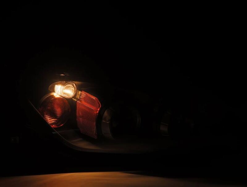Load image into Gallery viewer, Alpharex 880271 ARX LUXX Headlights
