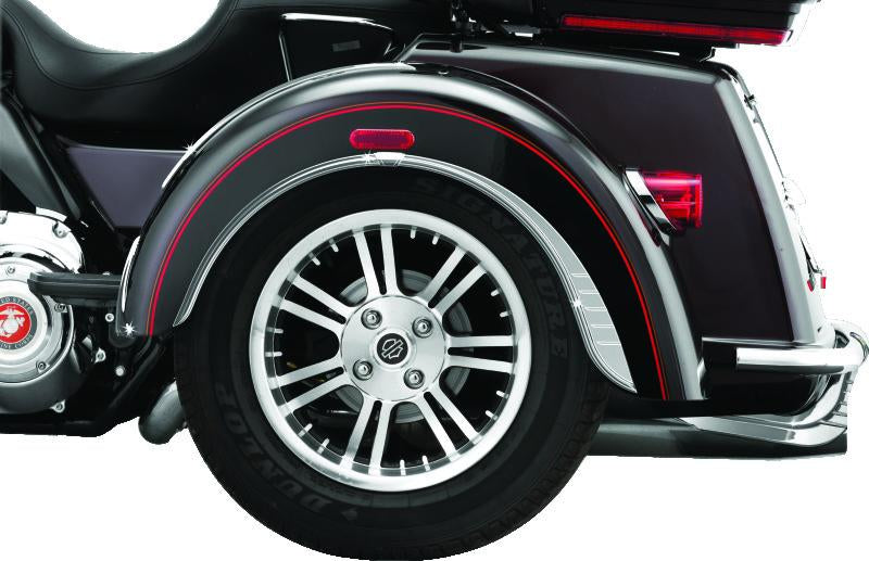 Load image into Gallery viewer, Kuryakyn 7216 KUR Fender Accents B
