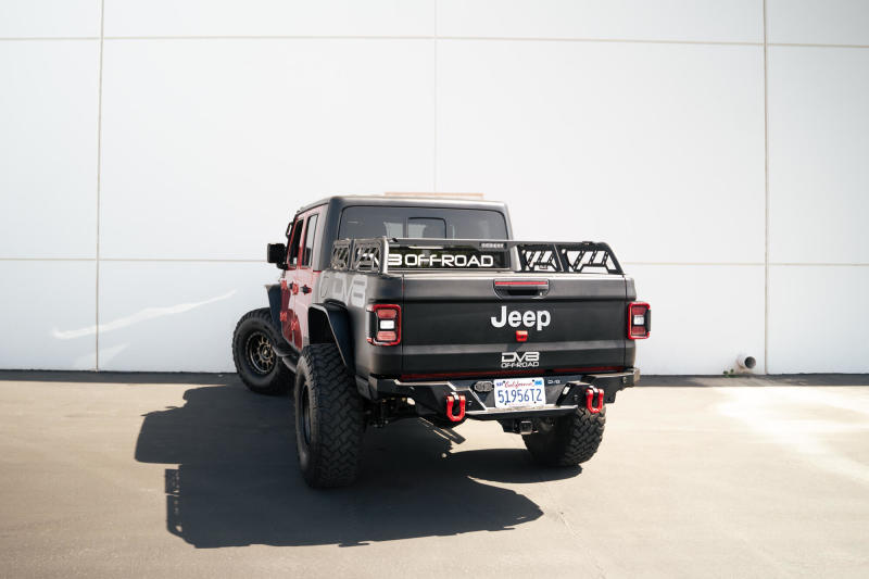 Load image into Gallery viewer, Dv8 Offroad UNSK-01RD DV8 Shackles
