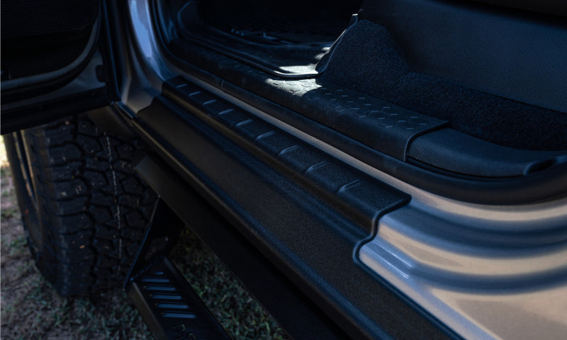 Load image into Gallery viewer, Bushwacker 14097 BUS Trail Armor
