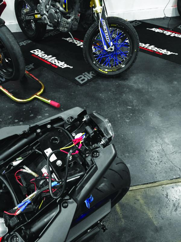 Load image into Gallery viewer, Bikemaster 266262 BKM LED Taillight License PLT Light
