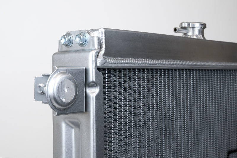 Load image into Gallery viewer, Csf 7207 CSF Radiators - Aluminum
