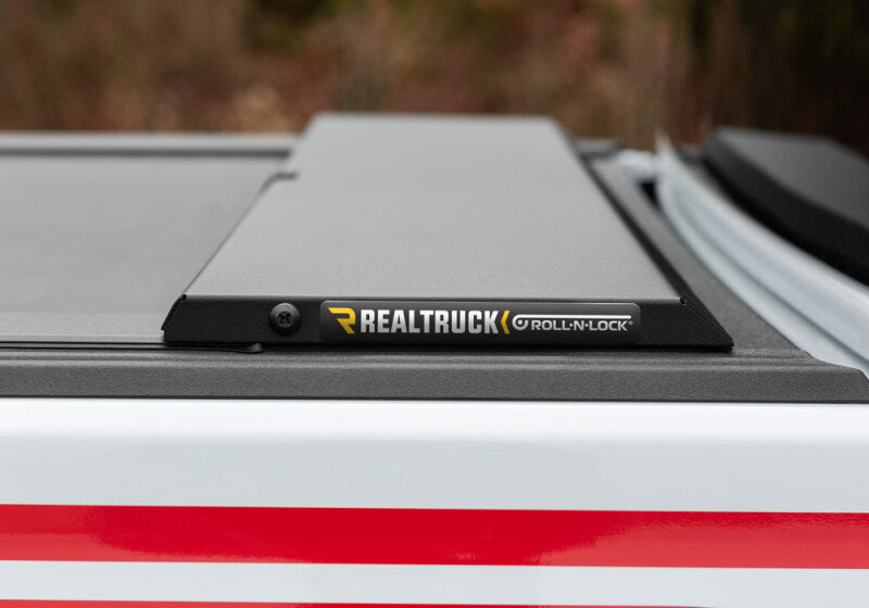 Load image into Gallery viewer, Roll-N-Lock LG495M RNL M-Series Tonneau Cover
