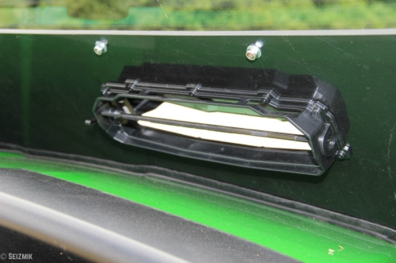 Load image into Gallery viewer, Seizmik 50-25030KIT SZM Windshields
