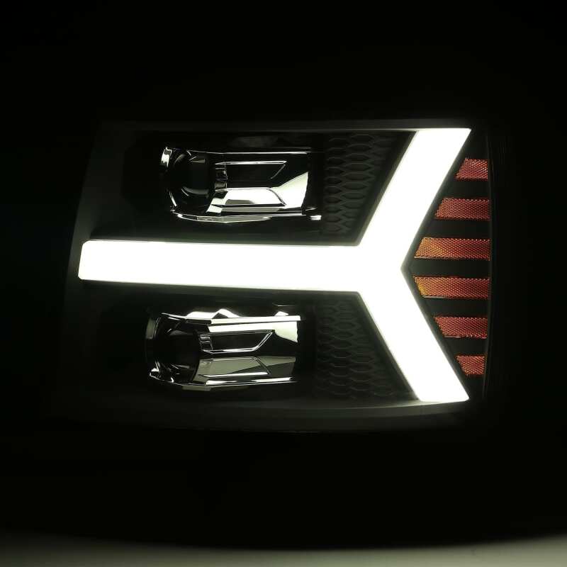 Load image into Gallery viewer, Alpharex 880223 ARX LUXX Headlights
