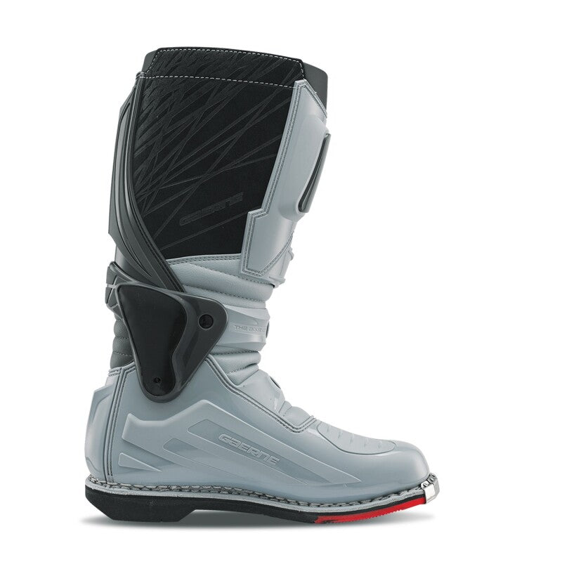 Load image into Gallery viewer, Gaerne 2196-003-10.5 GAR Fastback Boot
