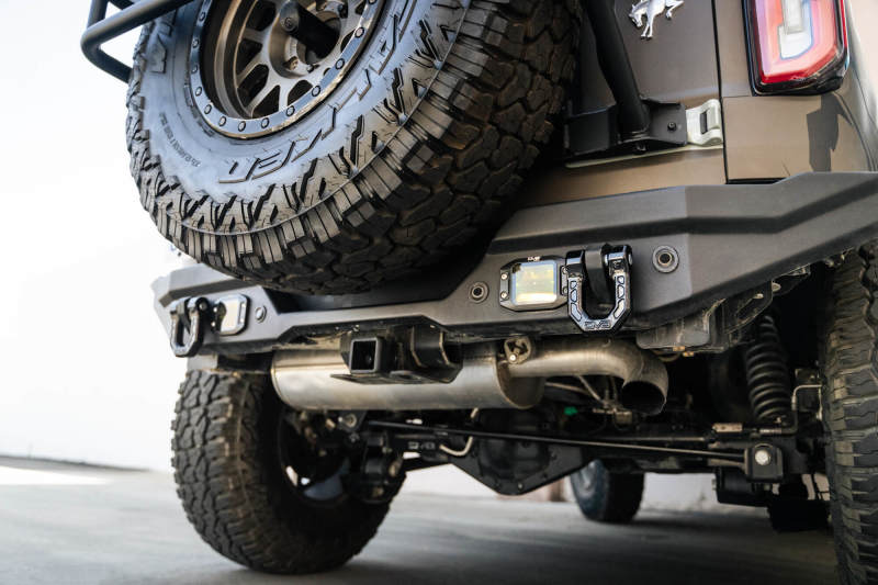 Load image into Gallery viewer, Dv8 Offroad UNSK-01BL DV8 Shackles

