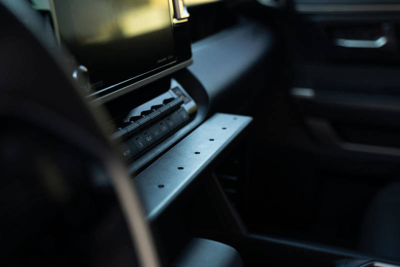 Load image into Gallery viewer, Dv8 Offroad CCT2-01 DVE Molle Panels
