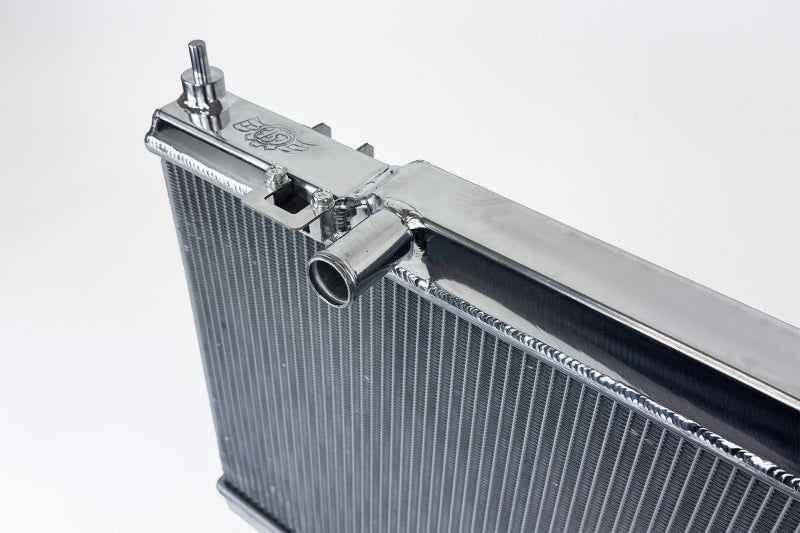 Load image into Gallery viewer, Csf 7237 CSF Radiators - Aluminum
